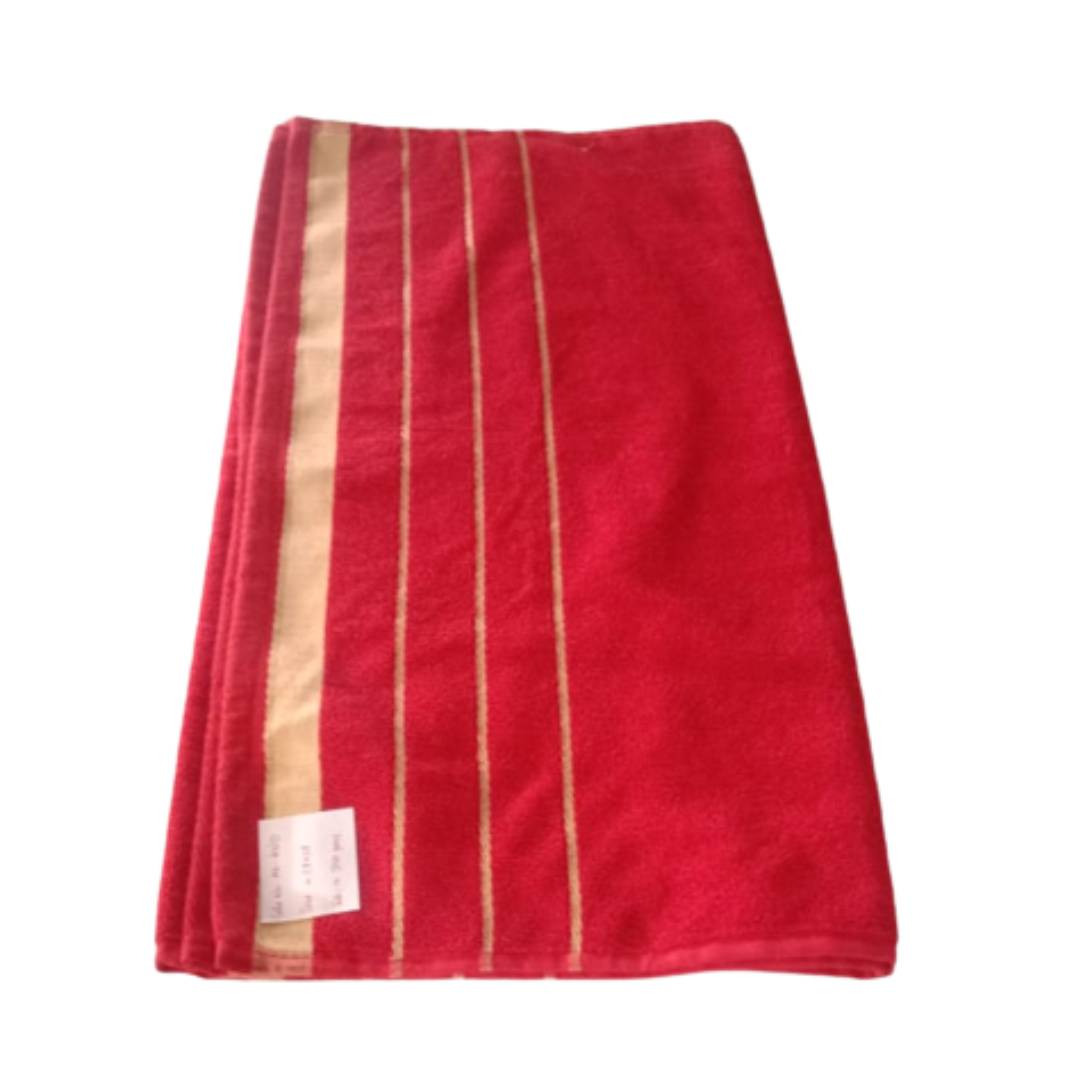 Premium cotton bath towel with high absorbency