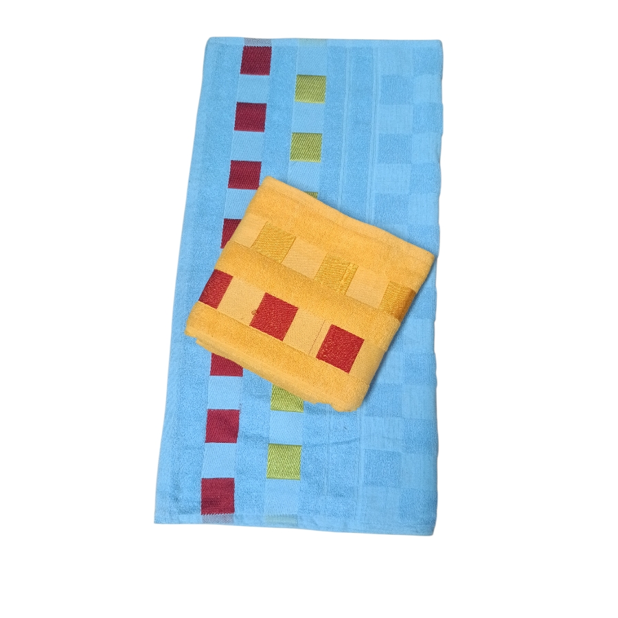 Absorbent bath towels available in assorted colours for daily use