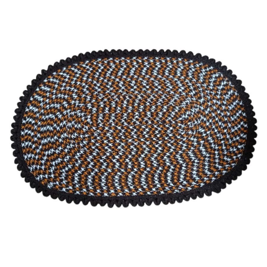 Oval braided design door mat for home entrance