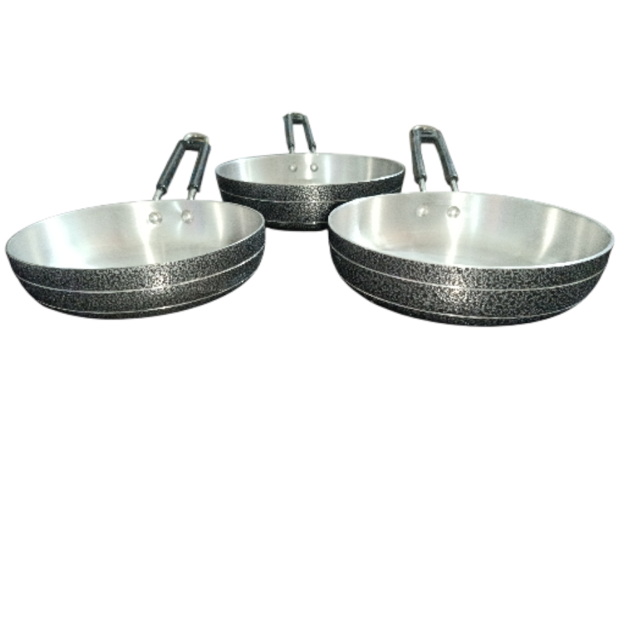 Colour coated aluminium frying pan for healthy cooking