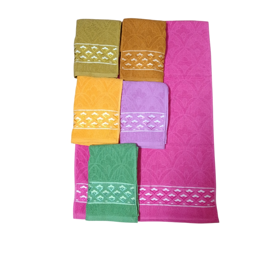 Sukhoi dyed bath towel, soft and highly absorbent