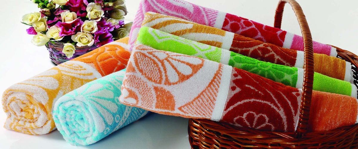 Soft cotton towels for bathroom hotel and home daily use